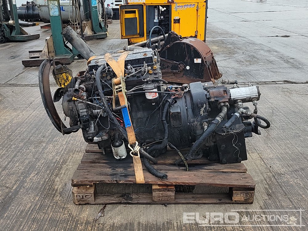 Perkins 4 Cylinder Engine, Gearbox - Mesin: gambar 2 Perkins 4 Cylinder Engine, Gearbox - Mesin: gambar 2