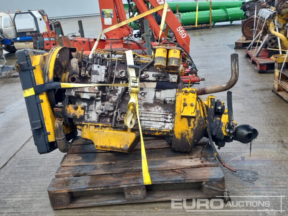 Perkins 6 Cylinder Engine, Pump - Mesin: gambar 2 Perkins 6 Cylinder Engine, Pump - Mesin: gambar 2