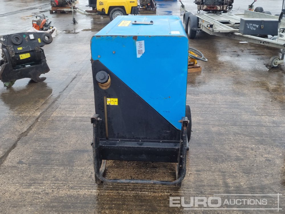 Pramac 6kVA Generator, Yanmar Engine - Genset: gambar 4 Pramac 6kVA Generator, Yanmar Engine - Genset: gambar 4