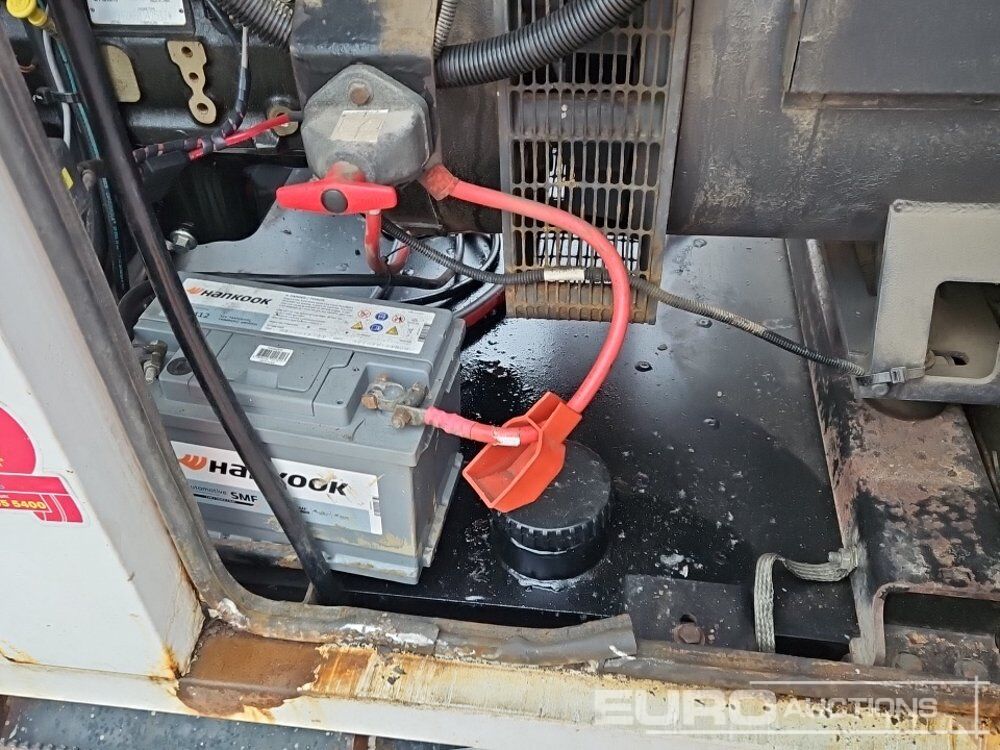 Genset SDMO R110: gambar 21 Genset SDMO R110: gambar 21