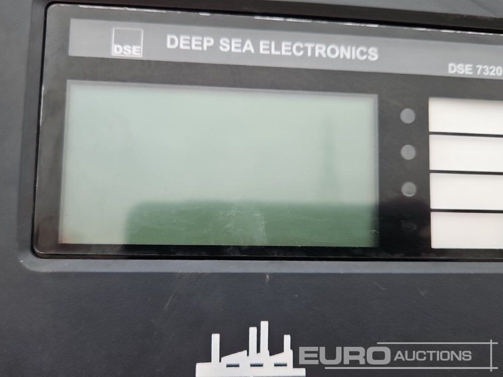 Genset SDMO R110: gambar 37 Genset SDMO R110: gambar 37