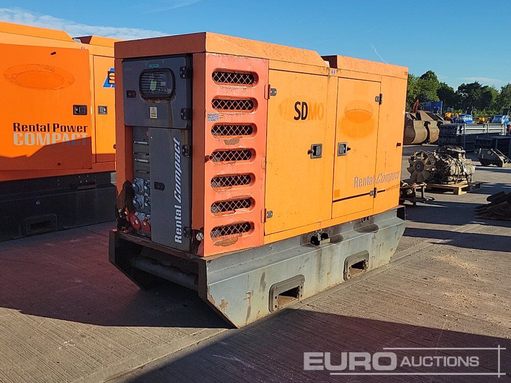 SDMO R110 - Genset: gambar 1 SDMO R110 - Genset: gambar 1