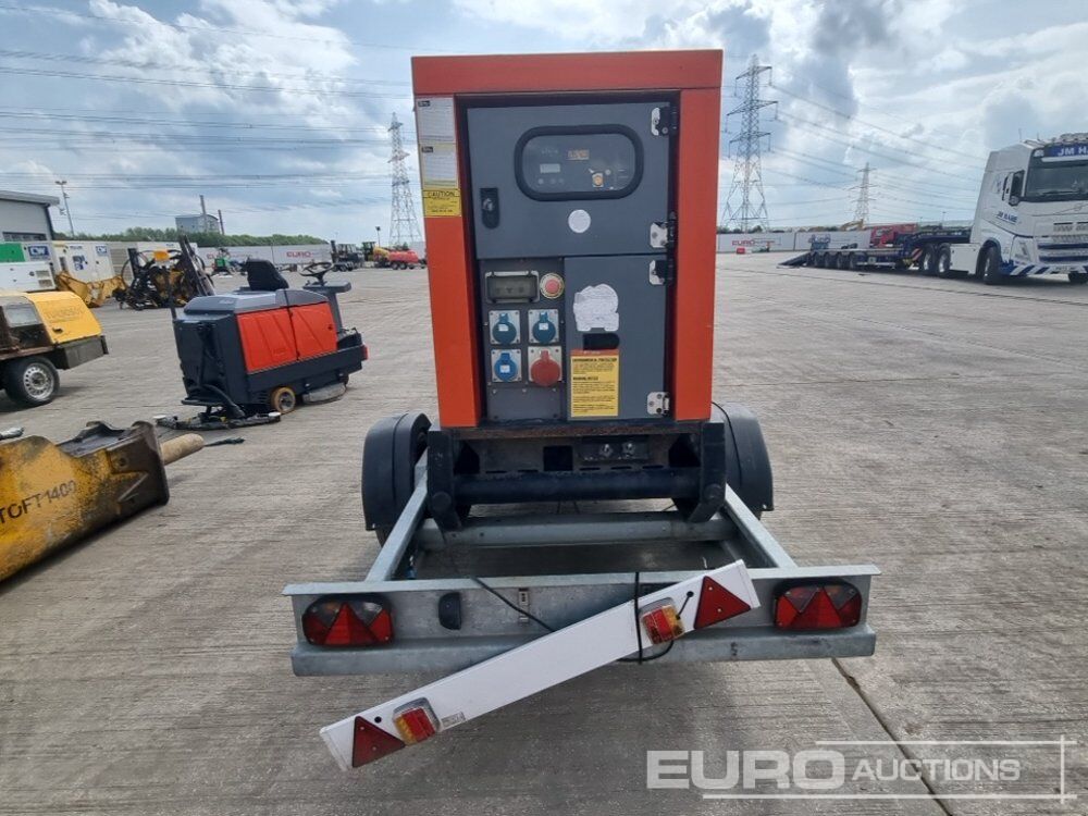 SDMO R33 - Genset: gambar 4 SDMO R33 - Genset: gambar 4