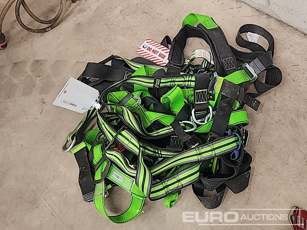 Safety Harness (5 of) - Membangun inventaris: gambar 1 Safety Harness (5 of) - Membangun inventaris: gambar 1