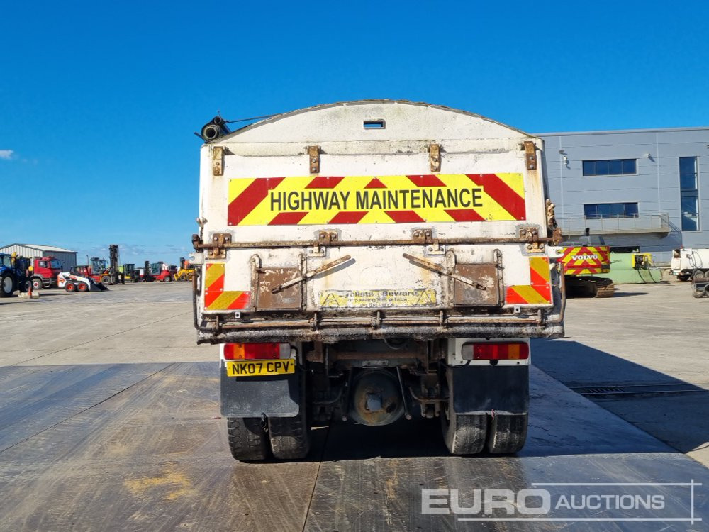 Scania P380 - Truk jungkit: gambar 4 Scania P380 - Truk jungkit: gambar 4