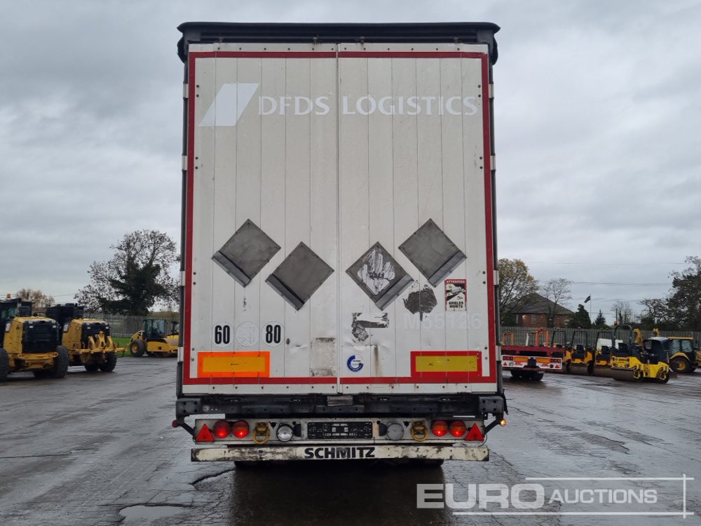 Schmitz Tri Axle Curtainsider Trailer - Semi-trailer dengan terpal samping: gambar 4 Schmitz Tri Axle Curtainsider Trailer - Semi-trailer dengan terpal samping: gambar 4