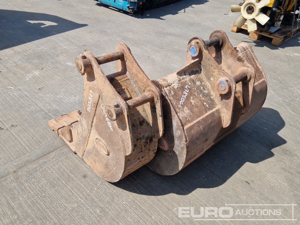 Strickland 36", 12" Digging Bucket 50mm Pin to suit 6-8 Ton Excavator - Ember: gambar 3 Strickland 36", 12" Digging Bucket 50mm Pin to suit 6-8 Ton Excavator - Ember: gambar 3