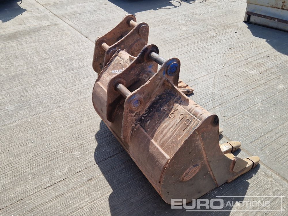 Strickland 36", 12" Digging Bucket 50mm Pin to suit 6-8 Ton Excavator - Ember: gambar 5 Strickland 36", 12" Digging Bucket 50mm Pin to suit 6-8 Ton Excavator - Ember: gambar 5