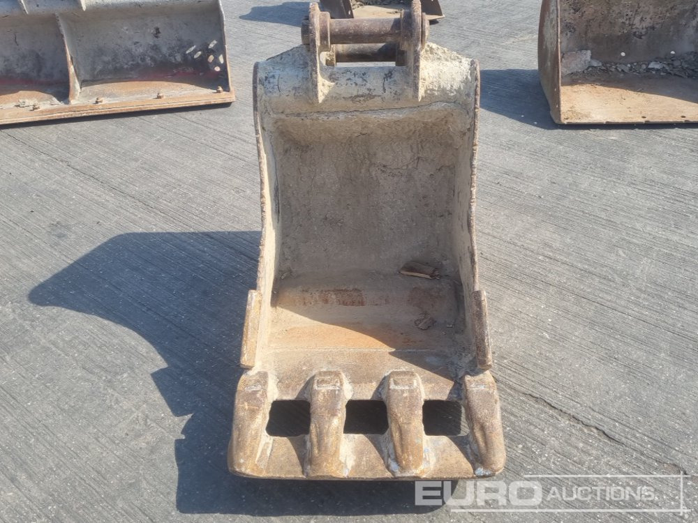 Ember Strickland 60" Ditching, 24" Digging Bucket 60mm Pin to suit 10 Ton Excavator: gambar 8
