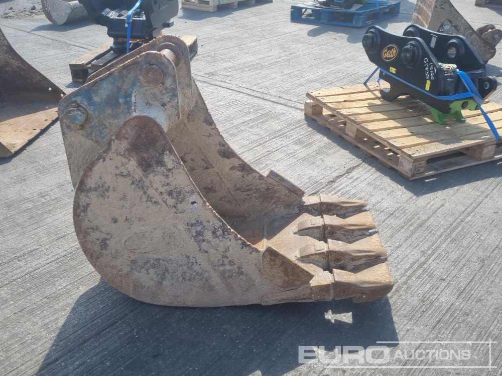 Ember Strickland 60" Ditching, 24" Digging Bucket 60mm Pin to suit 10 Ton Excavator: gambar 6