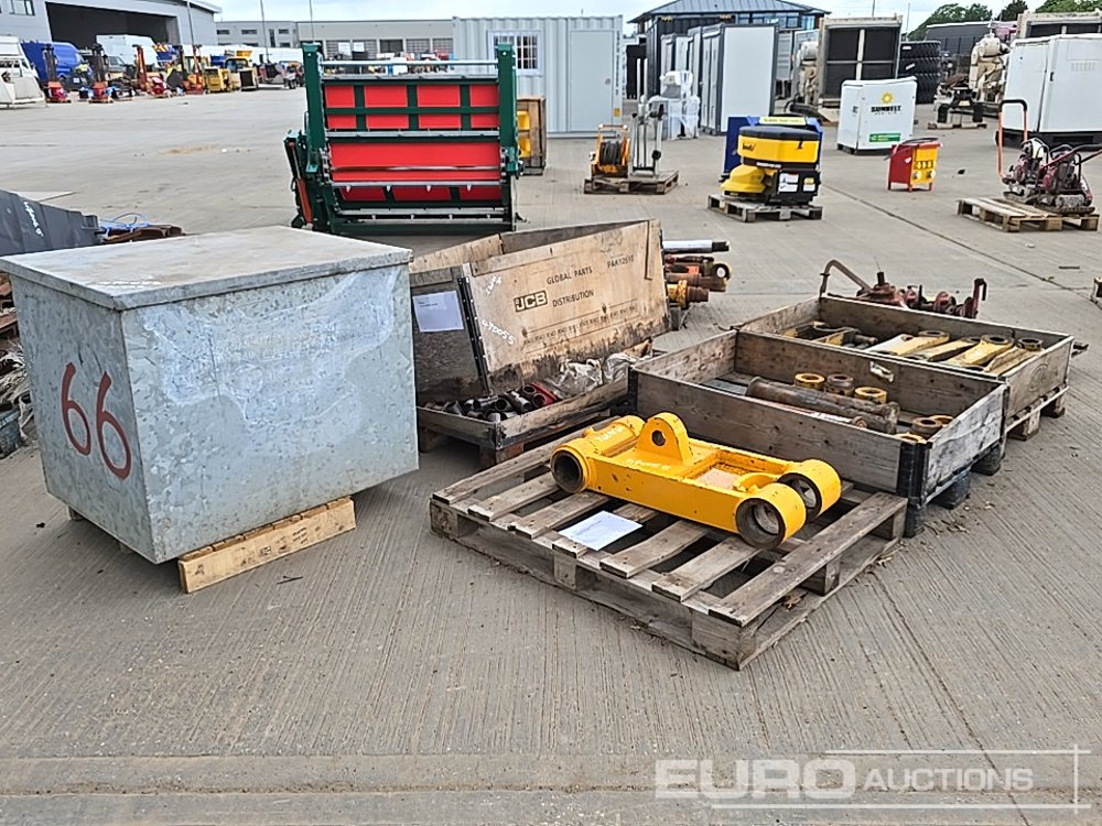 Taarup Mower Gearbox (2 of), Pallet of Tipping/Bucket Links, Pallet of Bucket Pins, JCB Bucket Link, Pallet of Bushes, Steel Vault, Chain Pullers - Suku cadang: gambar 5 Taarup Mower Gearbox (2 of), Pallet of Tipping/Bucket Links, Pallet of Bucket Pins, JCB Bucket Link, Pallet of Bushes, Steel Vault, Chain Pullers - Suku cadang: gambar 5