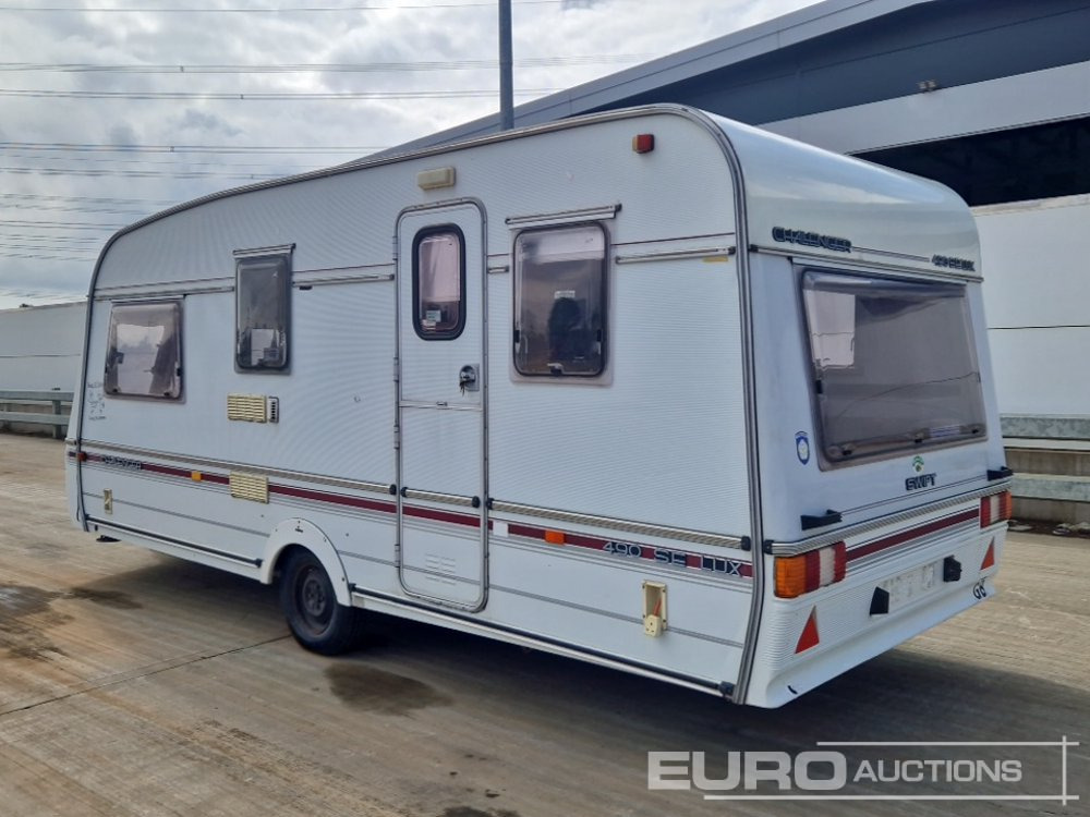Swift Challenger 490 SE Lux - Karavan: gambar 3 Swift Challenger 490 SE Lux - Karavan: gambar 3