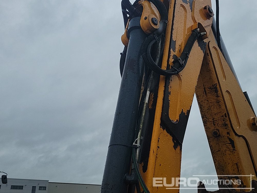 Backhoe loader Terex 860: gambar 33