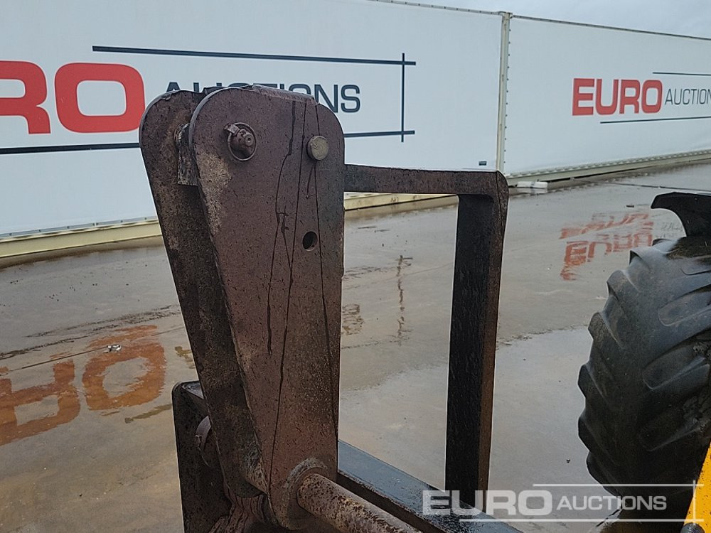 Backhoe loader Terex 860: gambar 17