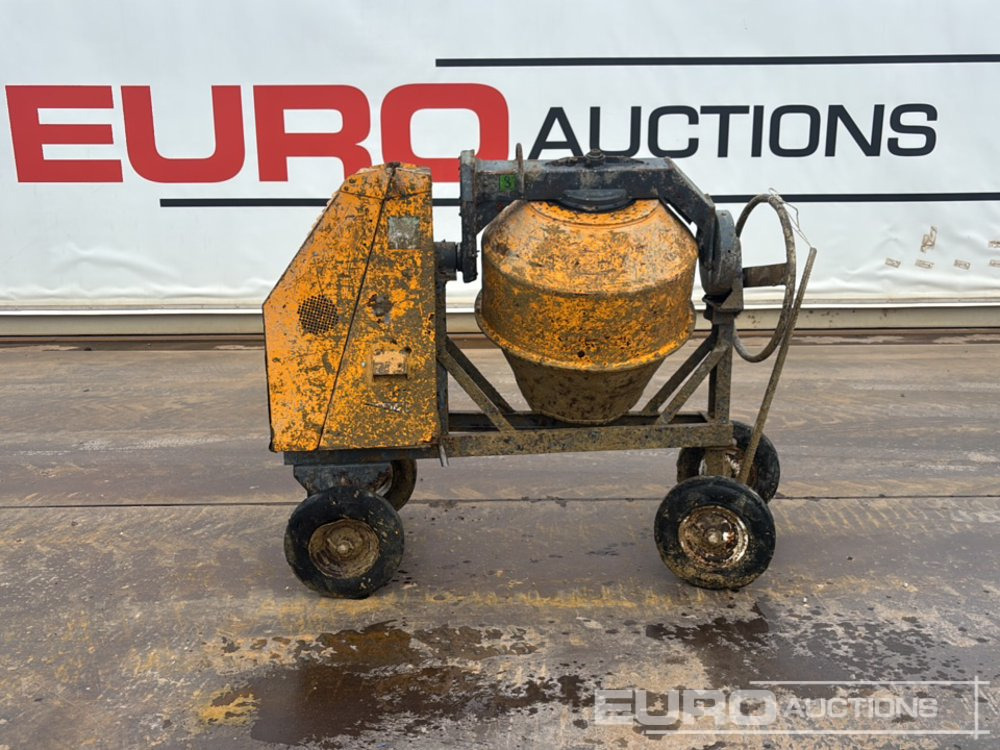 Terex Diesel Mixer, Yanmar Electric Start Engine - Pengaduk semen: gambar 2 Terex Diesel Mixer, Yanmar Electric Start Engine - Pengaduk semen: gambar 2