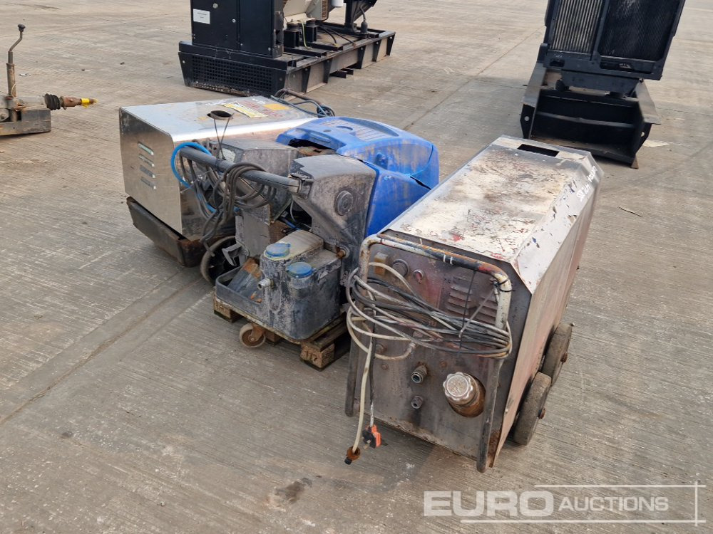 Titan 250 Volt Pressure Washer, Nilfisk 20 Volt Pressue Washer (Parts Missing), Cleanwell 250 Volt Pressure Washer - Mesin cuci tekanan tinggi: gambar 1 Titan 250 Volt Pressure Washer, Nilfisk 20 Volt Pressue Washer (Parts Missing), Cleanwell 250 Volt Pressure Washer - Mesin cuci tekanan tinggi: gambar 1