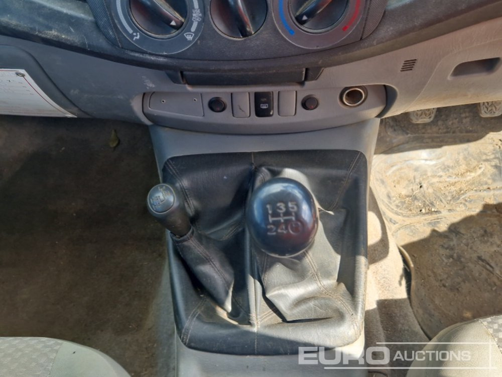 Truk pikap Toyota Hilux: gambar 39