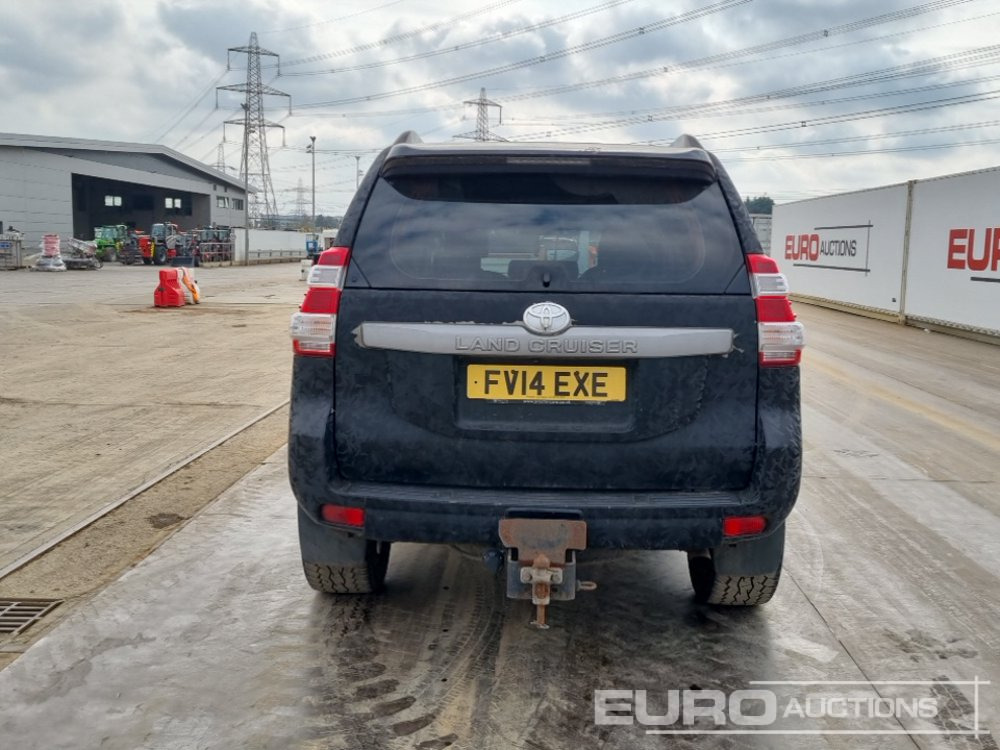 Toyota Landcruiser - Mobil SUV: gambar 4 Toyota Landcruiser - Mobil SUV: gambar 4