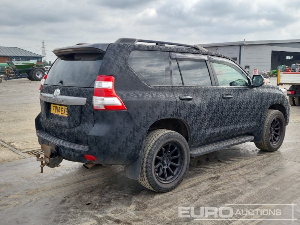 Toyota Landcruiser - Mobil SUV: gambar 5 Toyota Landcruiser - Mobil SUV: gambar 5