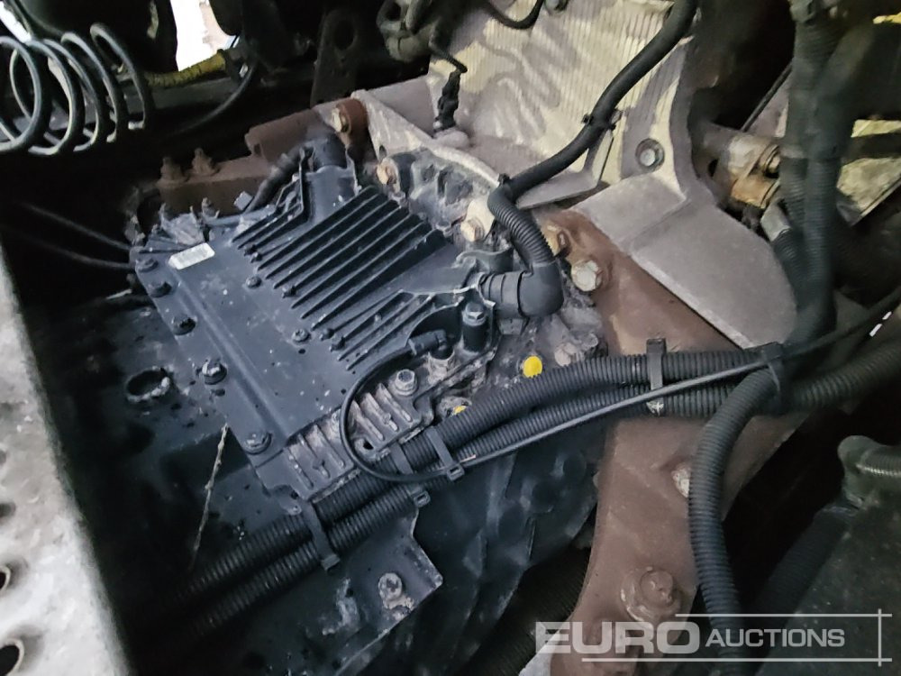 Tractor head 2015 MAN TGX26.480: gambar 27