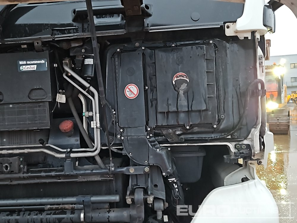 Tractor head 2015 MAN TGX26.480: gambar 34