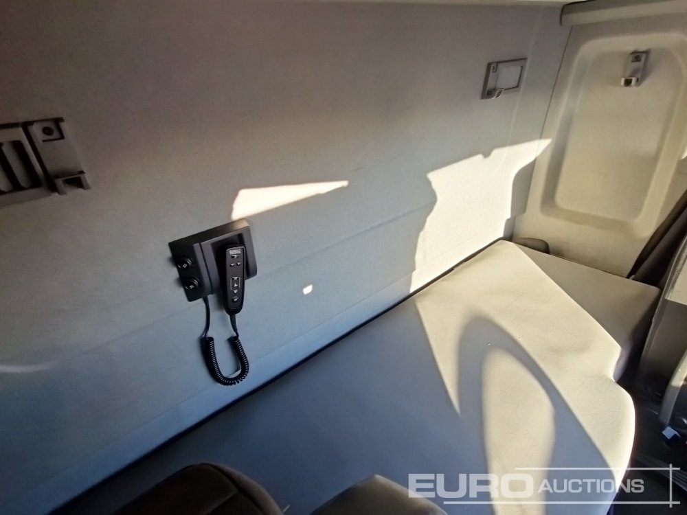 Tractor head 2017 Renault T460: gambar 26