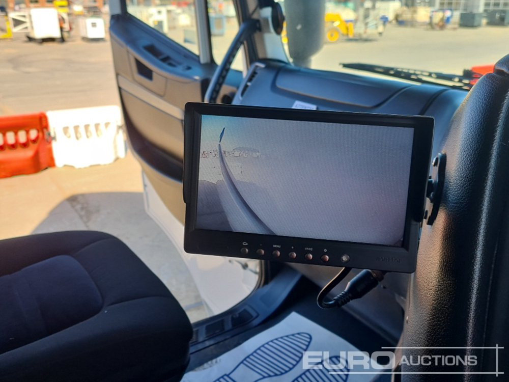 Tractor head 2020 Iveco Stralis 400: gambar 25