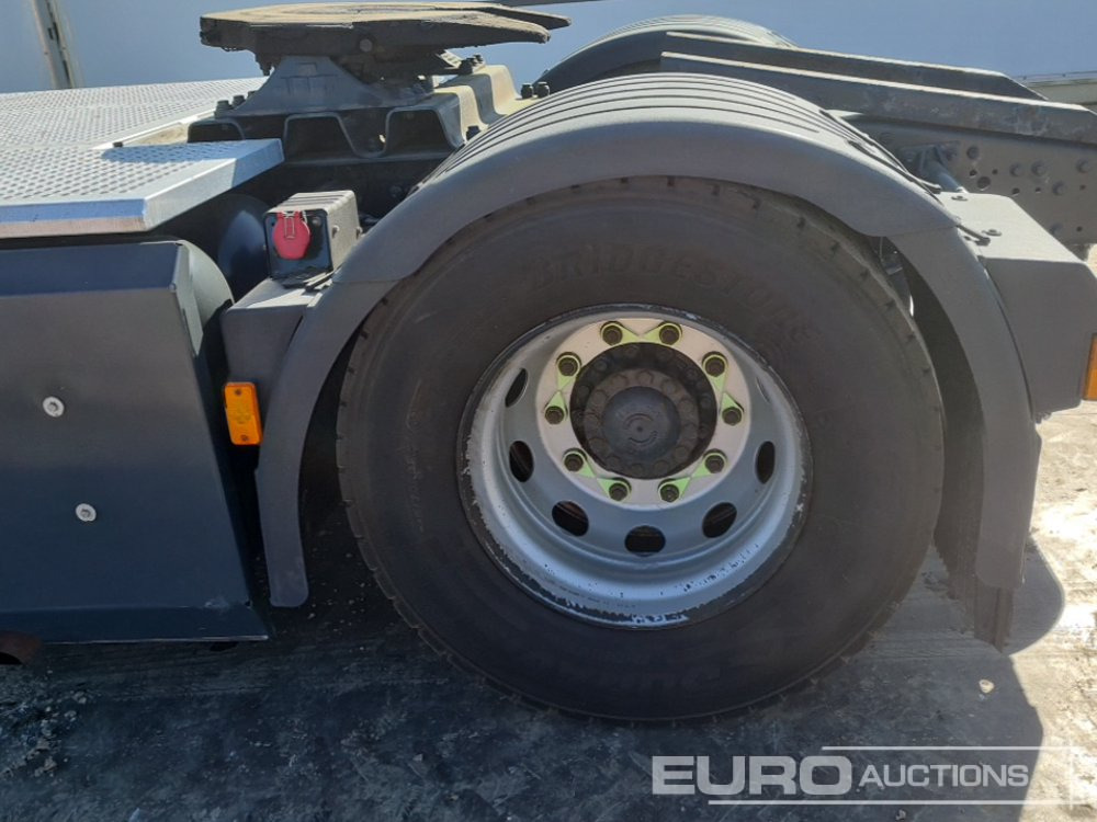 Tractor head 2020 Iveco Stralis 400: gambar 10