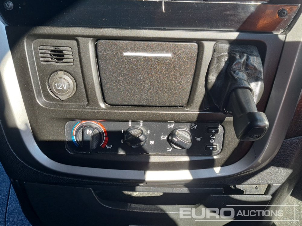Tractor head 2020 Iveco Stralis 400: gambar 26