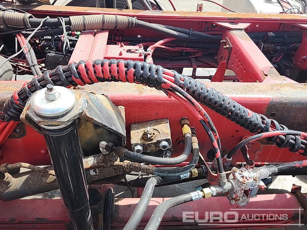 Tractor head Scania R620: gambar 26 Tractor head Scania R620: gambar 26