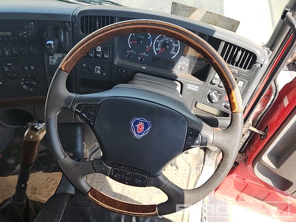 Tractor head Scania R620: gambar 38 Tractor head Scania R620: gambar 38