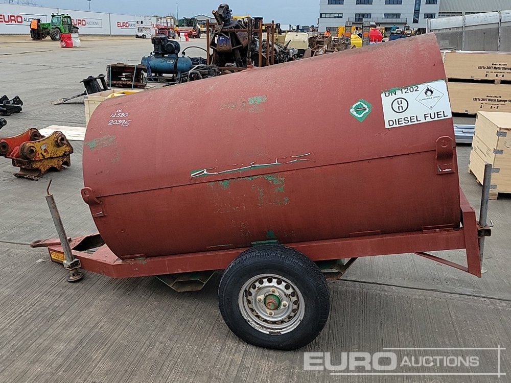 Trailer Engineering 973 Litre - Tangki penyimpanan: gambar 2 Trailer Engineering 973 Litre - Tangki penyimpanan: gambar 2