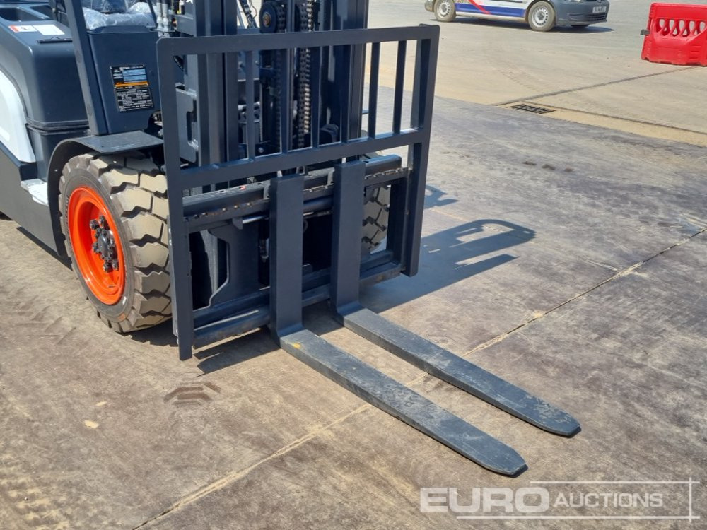 Forklift Unused 2024 Bobcat D30NX: gambar 23