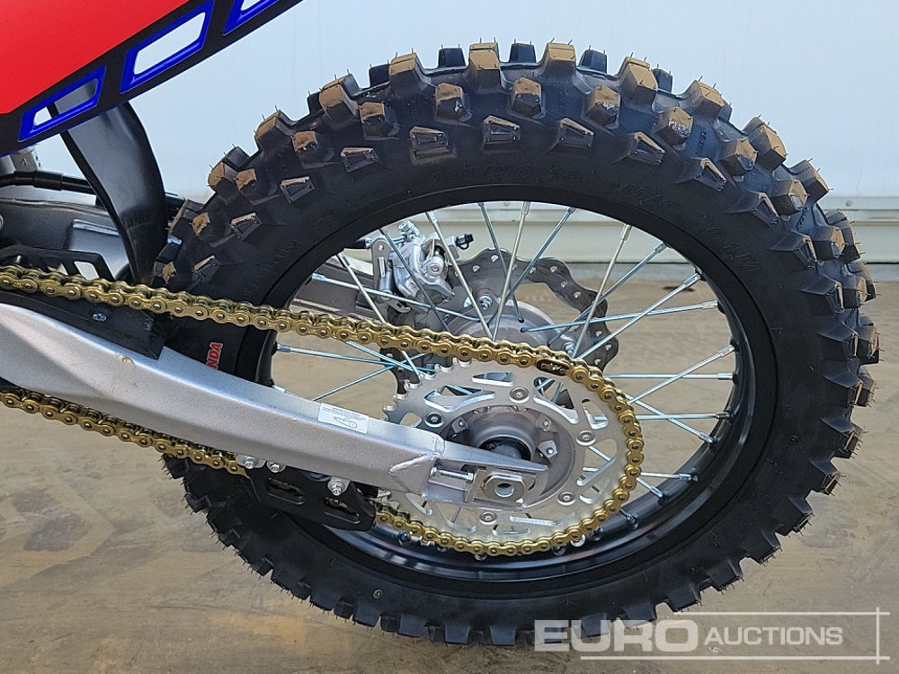 Sepeda motor Unused 2025 Apollo Thunder: gambar 9