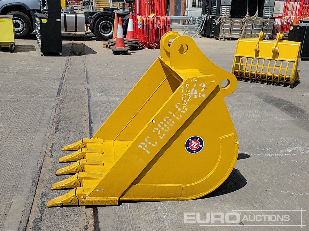 Unused 44" Digging Bucket 80mm Pin to suit 20 Ton Excavator - Ember: gambar 2 Unused 44" Digging Bucket 80mm Pin to suit 20 Ton Excavator - Ember: gambar 2