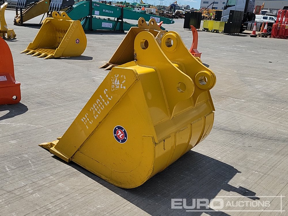 Unused 44" Digging Bucket 80mm Pin to suit 20Ton Excavator - Ember: gambar 3 Unused 44" Digging Bucket 80mm Pin to suit 20Ton Excavator - Ember: gambar 3