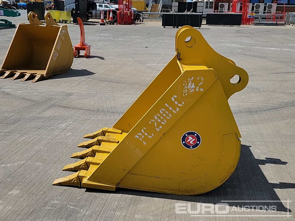 Unused 44" Digging Bucket 80mm Pin to suit 20Ton Excavator - Ember: gambar 2 Unused 44" Digging Bucket 80mm Pin to suit 20Ton Excavator - Ember: gambar 2