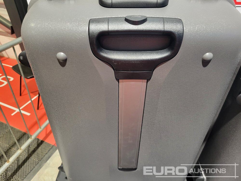 Unused Bubule Suitcase Set of 4, sizes 18" 21" 25" 29" (Grey) - Membangun inventaris: gambar 5 Unused Bubule Suitcase Set of 4, sizes 18" 21" 25" 29" (Grey) - Membangun inventaris: gambar 5
