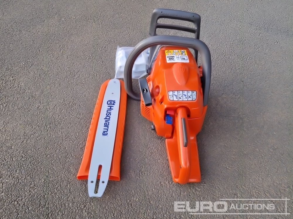 Unused Husqvarna 120 Mark II 14" Petrol Chain Saw - Peralatan bengkel: gambar 4 Unused Husqvarna 120 Mark II 14" Petrol Chain Saw - Peralatan bengkel: gambar 4
