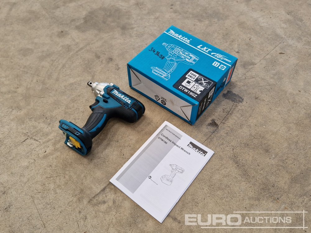 Unused Makita 18V 1/2" Li-Ion LXT Impact Wrench (Body Only) - Membangun inventaris: gambar 3 Unused Makita 18V 1/2" Li-Ion LXT Impact Wrench (Body Only) - Membangun inventaris: gambar 3
