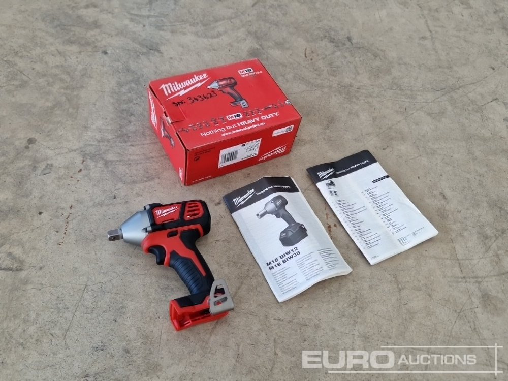 Unused Milwaukee M18 1/2 Cordless Impact Wrench (Body Only) - Membangun inventaris: gambar 1 Unused Milwaukee M18 1/2 Cordless Impact Wrench (Body Only) - Membangun inventaris: gambar 1