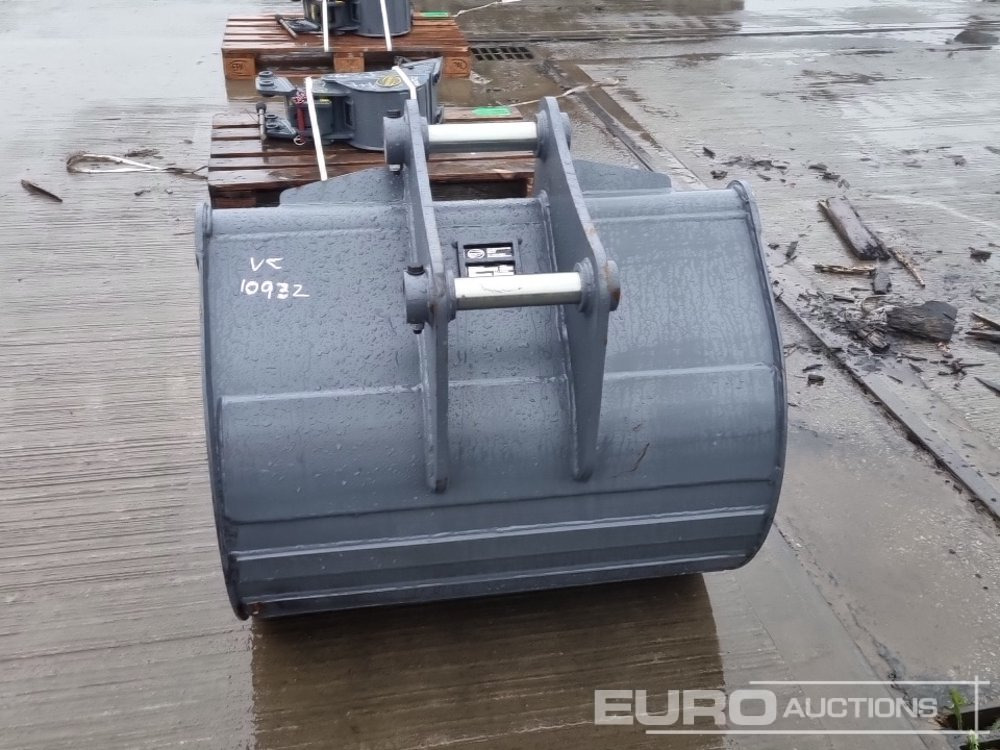 Unused Strickland 36" Digging Bucket 45mm Pin to suit 4-6 Ton Excavator - Ember: gambar 4 Unused Strickland 36" Digging Bucket 45mm Pin to suit 4-6 Ton Excavator - Ember: gambar 4