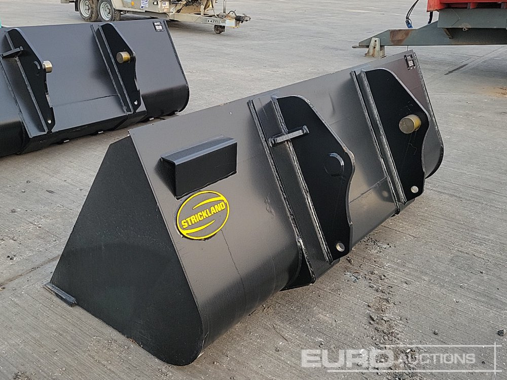 Unused Strickland 90" Loading Bucket to suit Manitou Telehandler - Ember: gambar 3 Unused Strickland 90" Loading Bucket to suit Manitou Telehandler - Ember: gambar 3