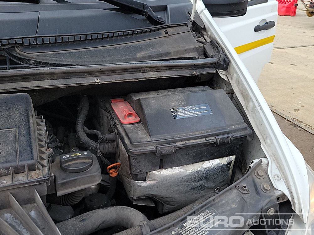 Van pengiriman 2012 Mercedes Vito: gambar 20