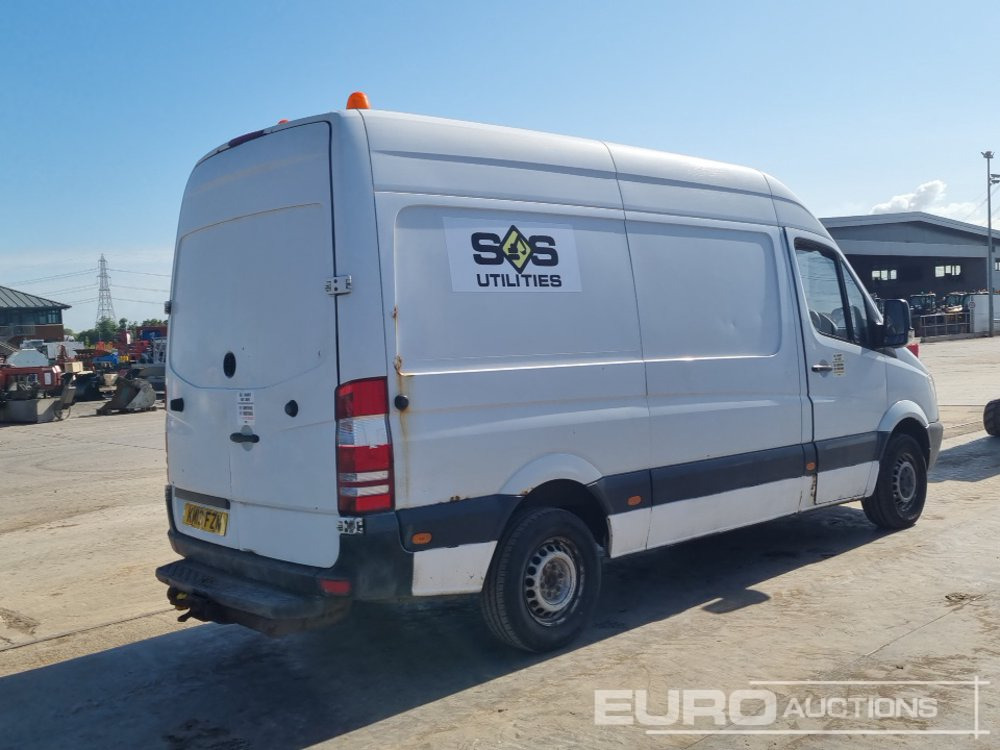 2013 Mercedes Sprinter - Van pengiriman: gambar 5 2013 Mercedes Sprinter - Van pengiriman: gambar 5