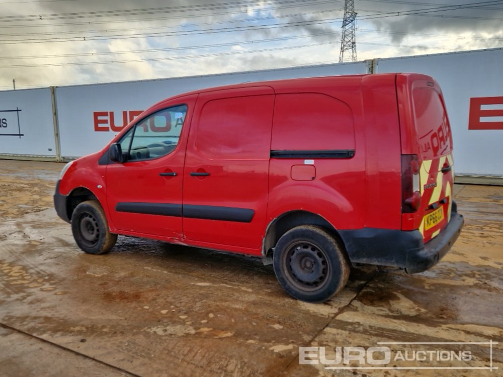 2016 Peugeot Partner - Van pengiriman: gambar 3 2016 Peugeot Partner - Van pengiriman: gambar 3