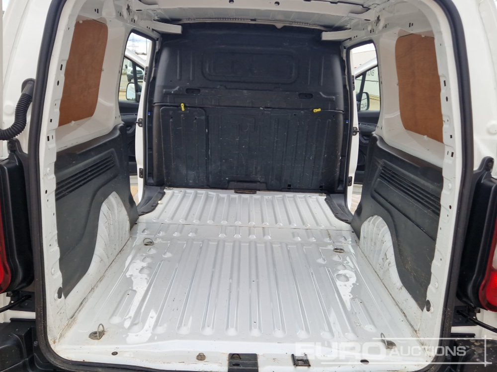 Van pengiriman 2020 Citroen Berlingo: gambar 22