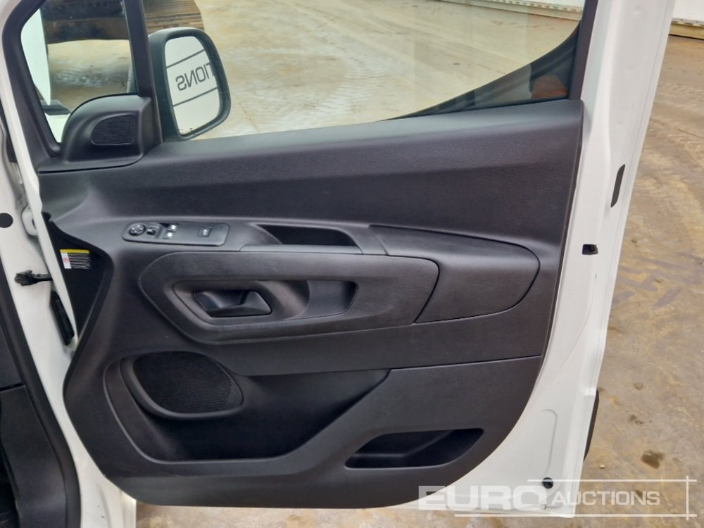 Van pengiriman 2020 Citroen Berlingo: gambar 27