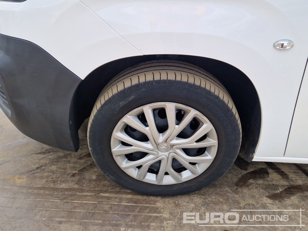 Van pengiriman 2020 Citroen Berlingo: gambar 9