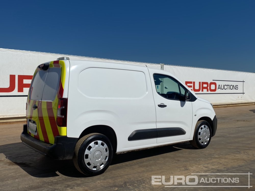 2020 Peugeot Partner - Van pengiriman: gambar 5 2020 Peugeot Partner - Van pengiriman: gambar 5